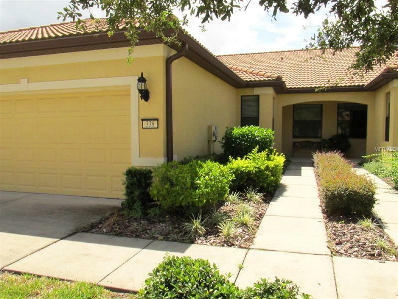 Property Photo: 338 Bluewater Falls Court FL 33572