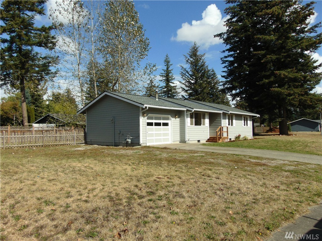 Property Photo:  401 Cashmere Lane  WA 98264 