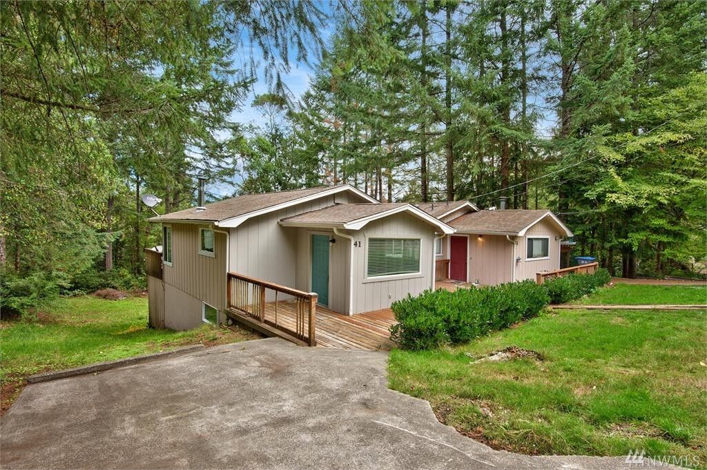 Property Photo:  41 43 E Falls Place  WA 98528 