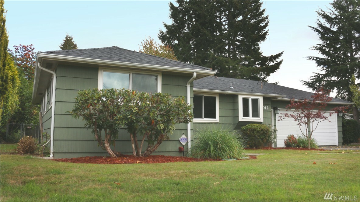 Property Photo:  4012 Hoadly St SE  WA 98501 