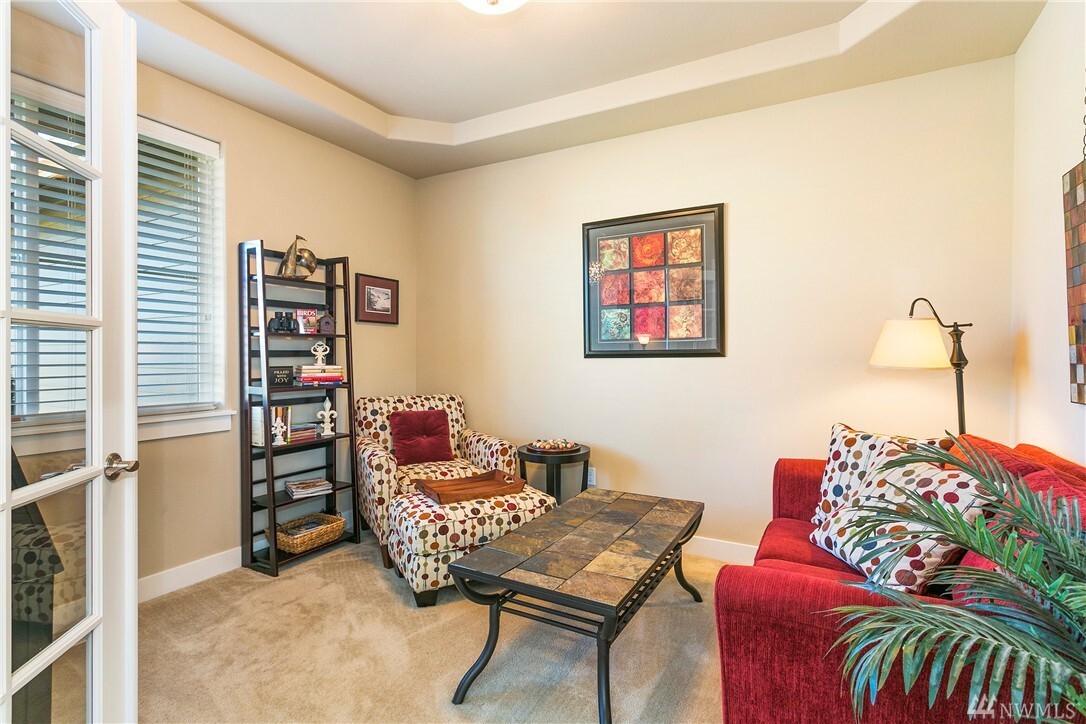 Property Photo: 413 22nd Place WA 98290