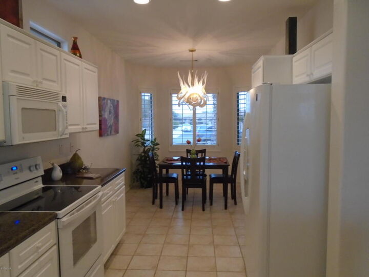 Property Photo:  21050 N Circle Cliffs Drive  AZ 85387 