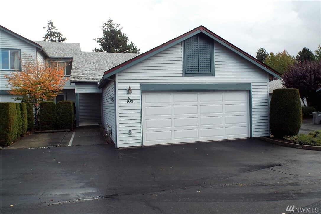 Property Photo:  23501 112th Ave SE N105  WA 98031 