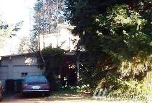 Property Photo:  4044 91st Ave SE  WA 98040