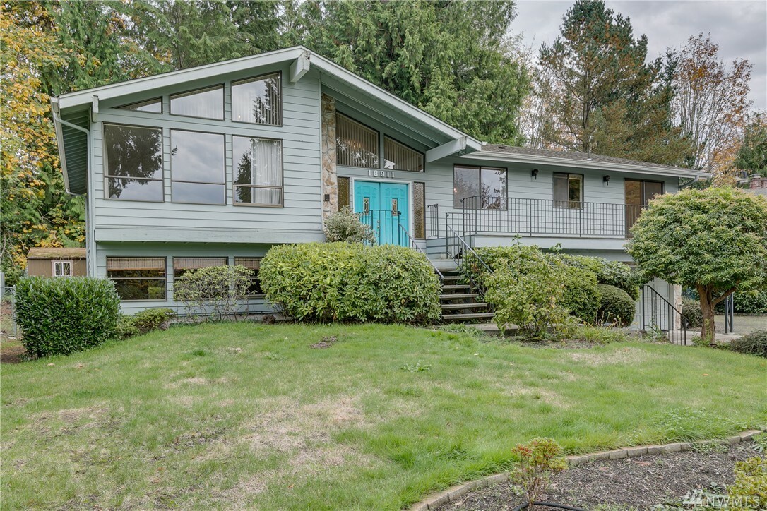 Property Photo:  18911 86th Place W  WA 98026 