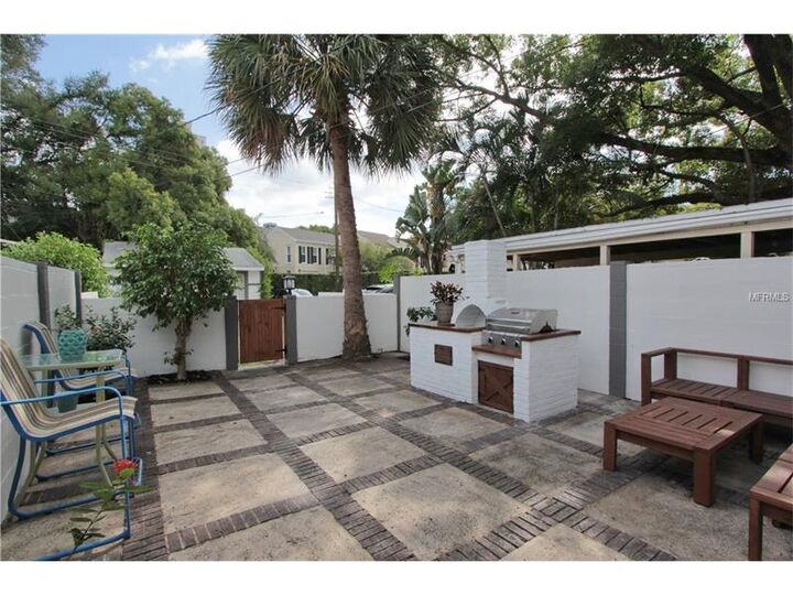 Property Photo:  3520 S Macdill Avenue  FL 33629 