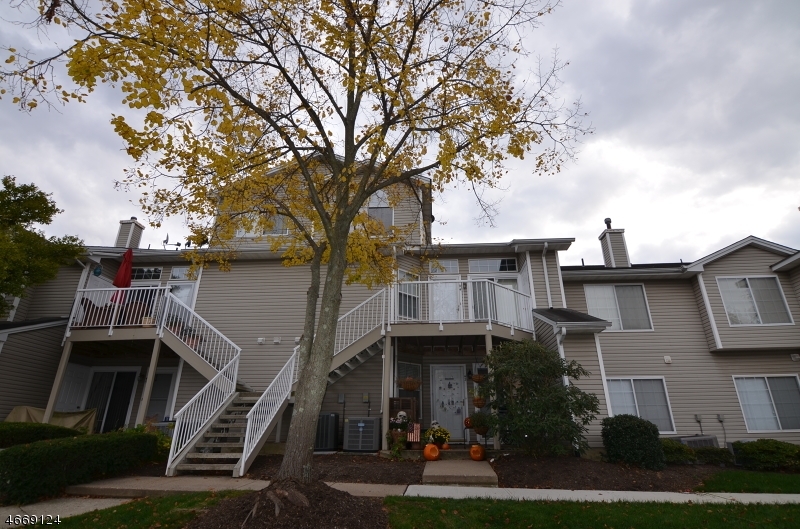 Property Photo:  44 Pine Ct  NJ 07921 