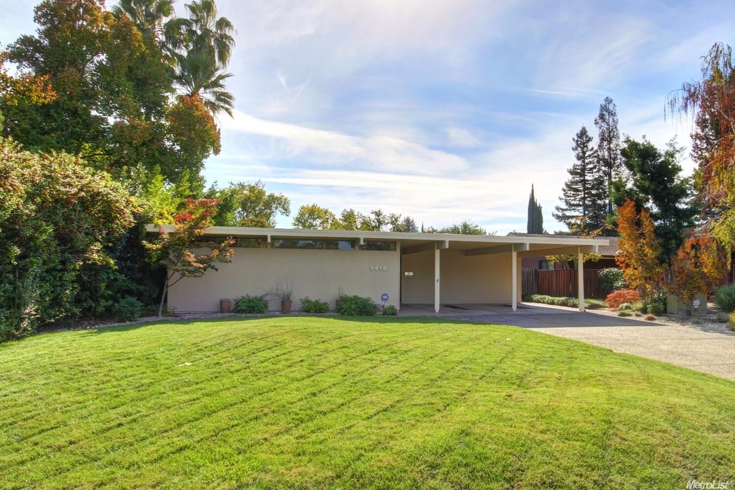 Property Photo:  5412 Home Court  CA 95608 