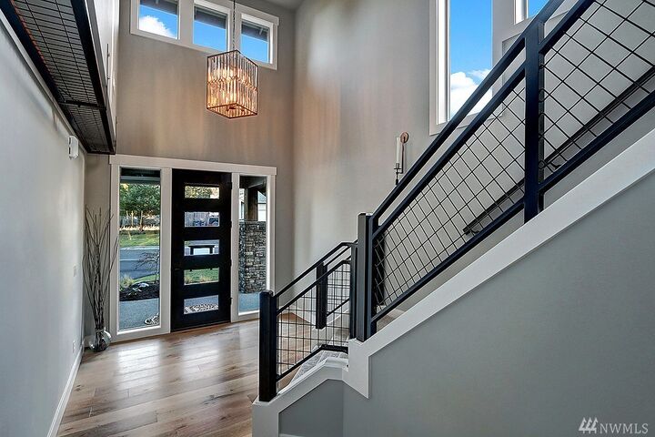 Property Photo:  21607 SE 258th St  WA 98038 