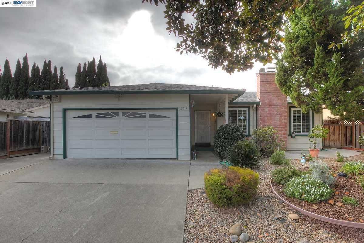 Property Photo:  35047 Clover St  CA 94587 