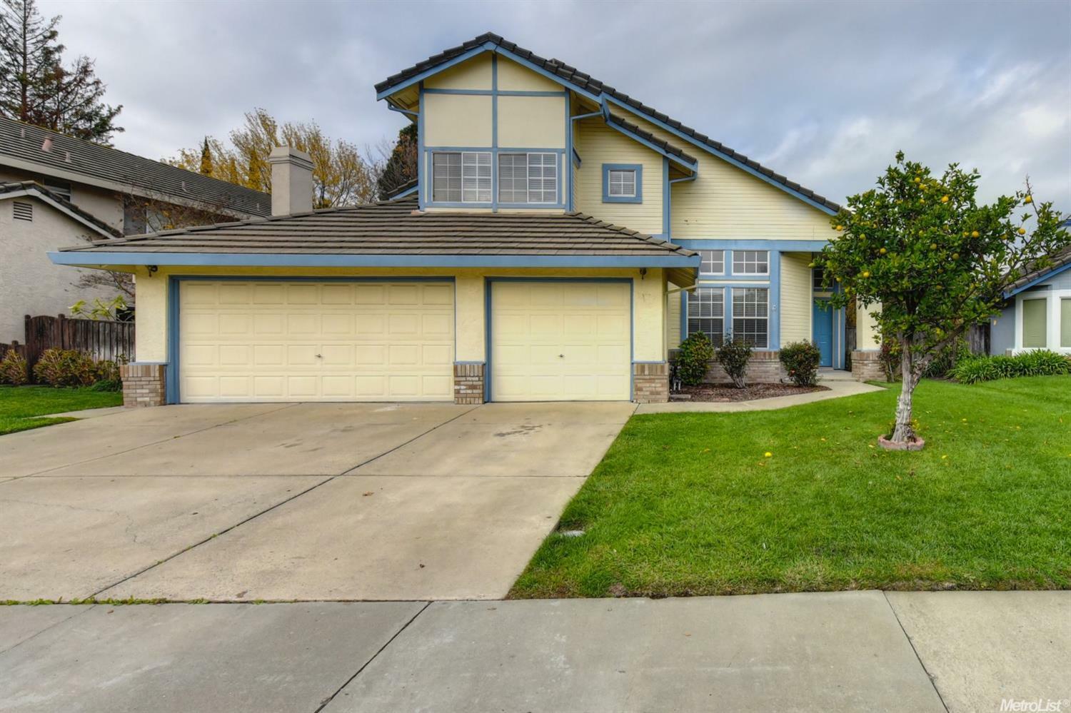 Property Photo:  5215 Deepdale Way  CA 95758 