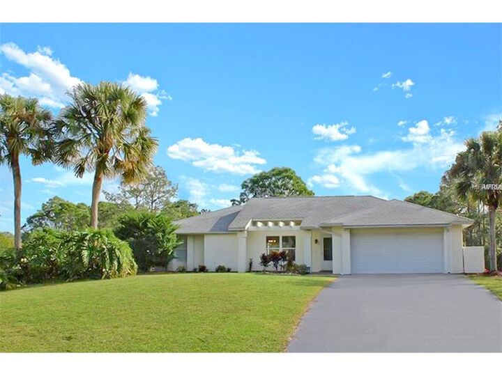 Property Photo: 7131 Saddle Creek Circle FL 34241