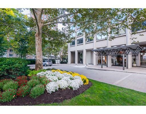 Property Photo: 65 East India Row 20H MA 02110
