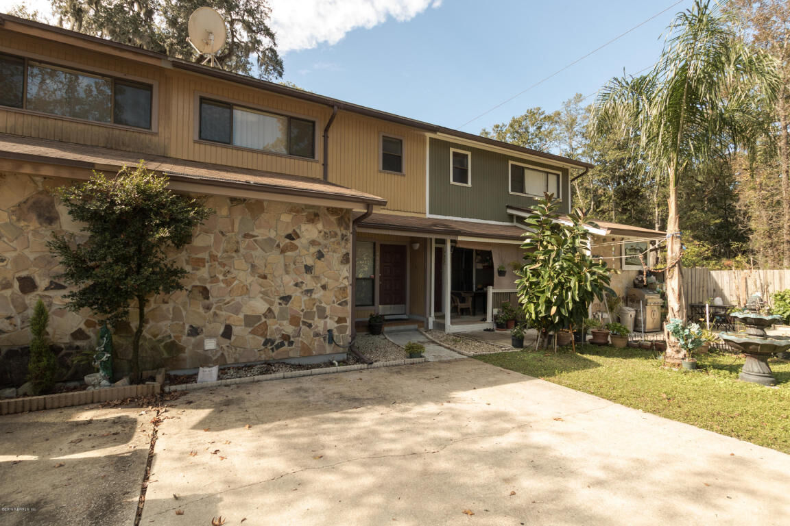 Property Photo:  4804 Kingsmeadow Lane  FL 32217 