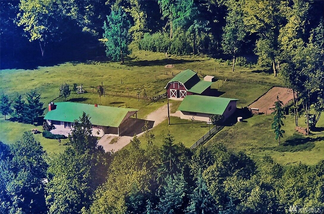 Property Photo: 14302 Burn Rd NE WA 98223