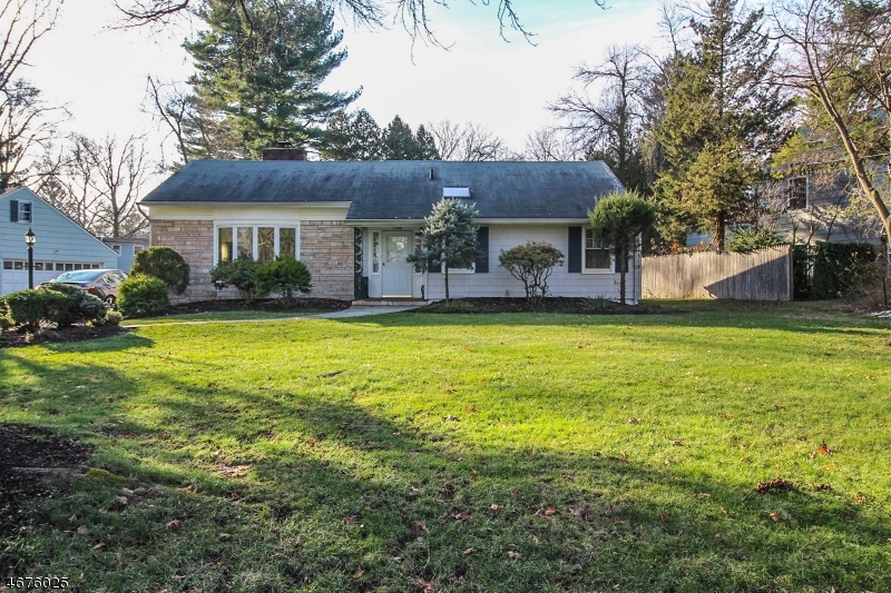 Property Photo:  1596 Radley Rd  NJ 07076 