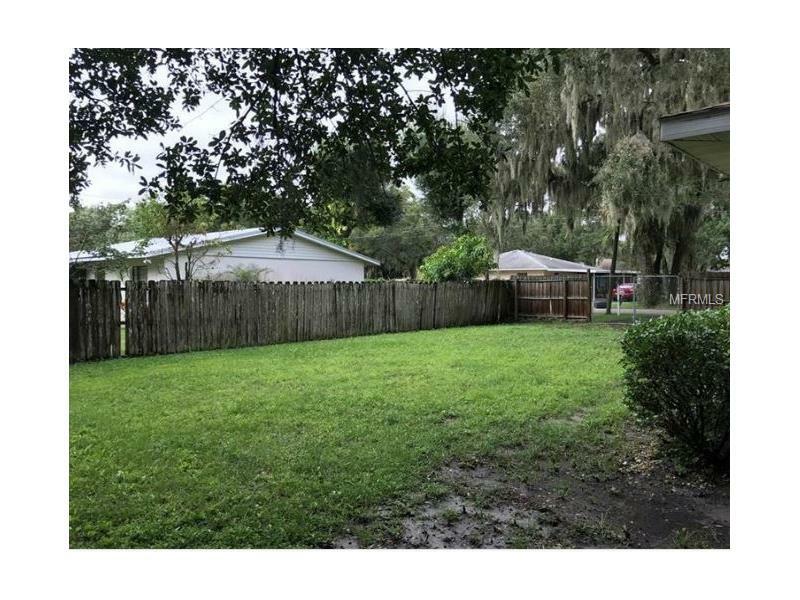 Property Photo: 908 Manatee Avenue FL 34222