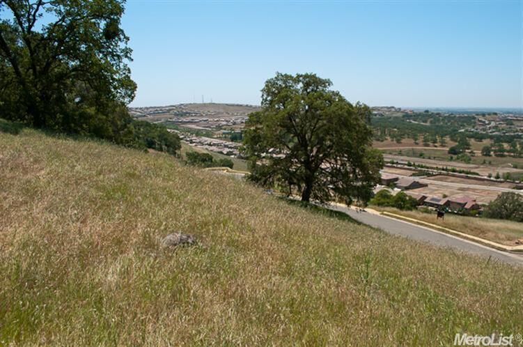 Property Photo: 3129 Vista Le Fonti CA 95762