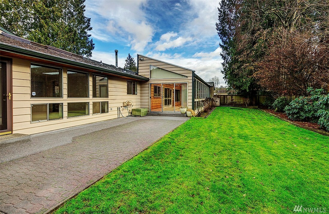 Property Photo: 5006 98 Place NE WA 98270
