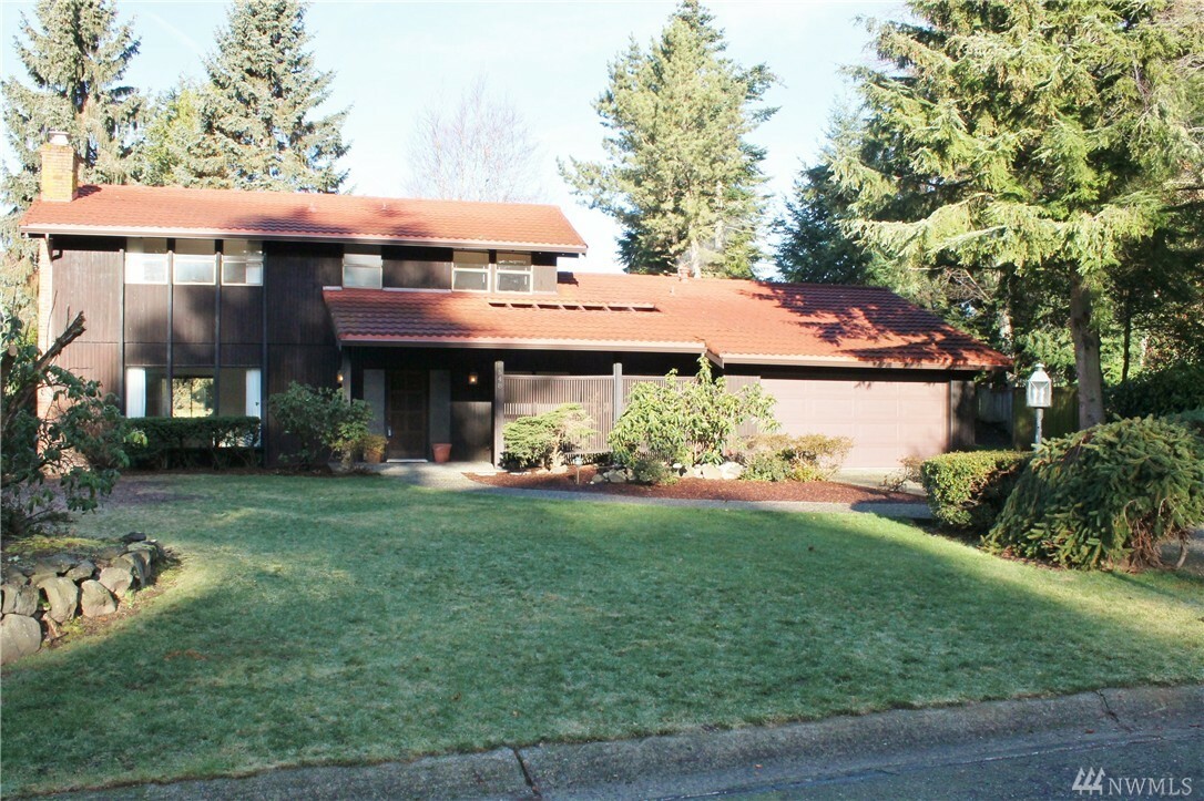 Property Photo: 8548 SE 73rd St WA 98040