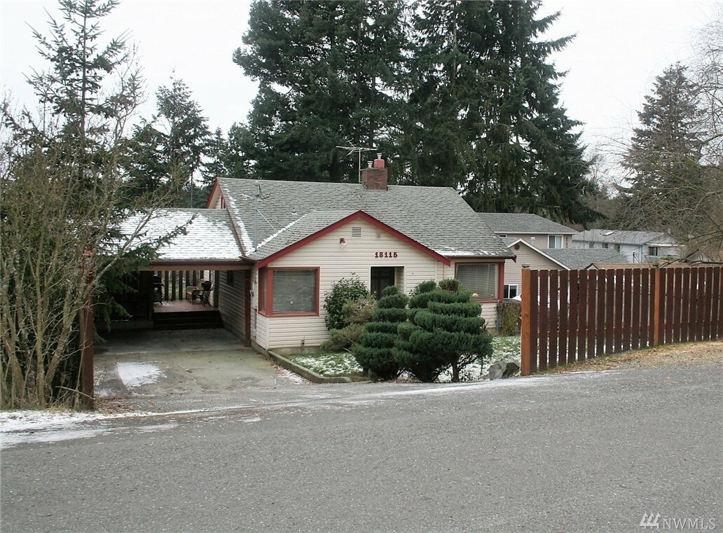 Property Photo:  18115 12th Ave NE  WA 98155 