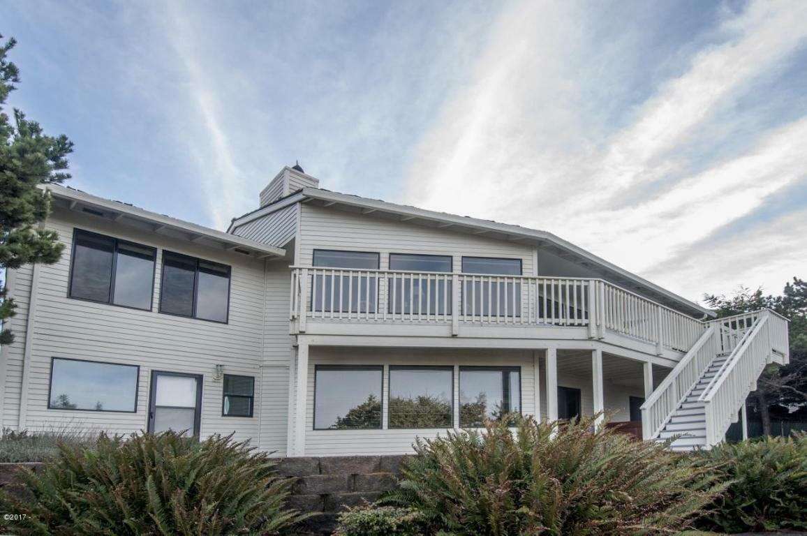 Property Photo: 5277 Logan Road OR 97367