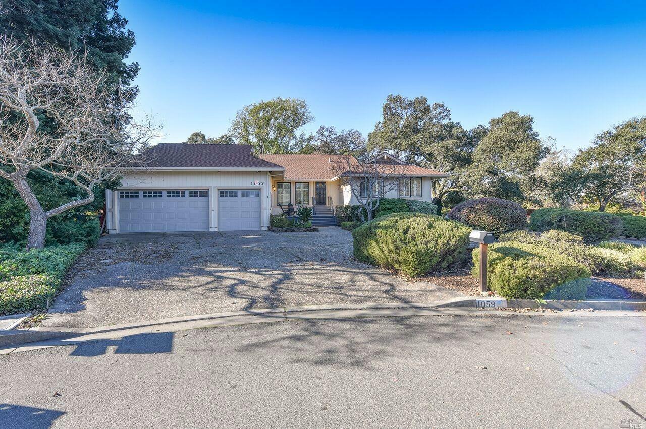 1059 Oakmont Court  Napa CA 94559 photo