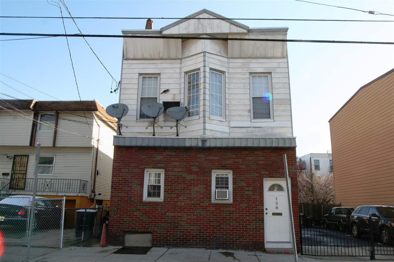 Property Photo:  158 Linden Ave  NJ 07305 