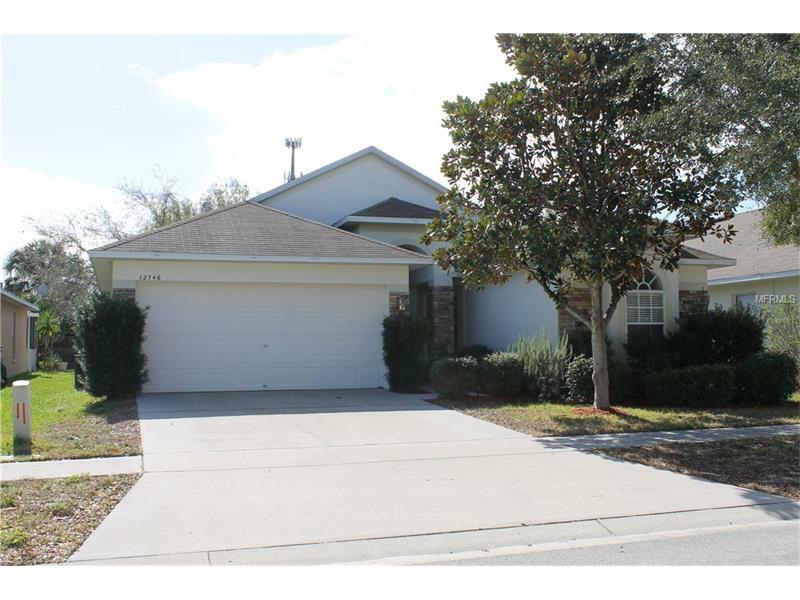 Property Photo: 12746 Standbridge Drive FL 33579