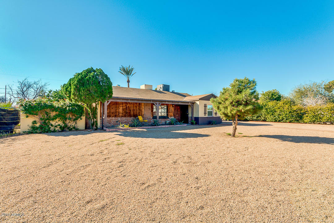 Property Photo:  2407 W San Miguel Avenue  AZ 85015 