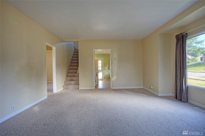 Property Photo:  1401 S 47th St  WA 98408 