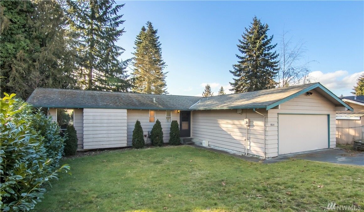 Property Photo: 3804 224th Place SW WA 98043