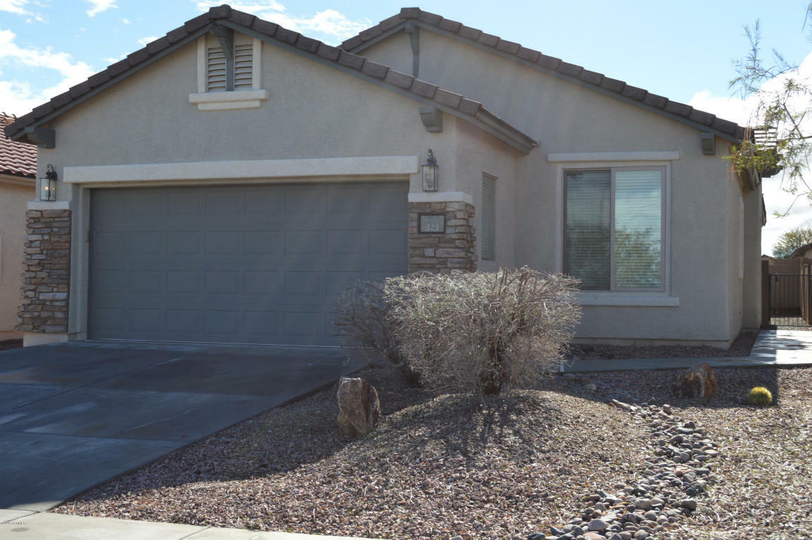 Property Photo:  323 W Calle Moncayo  AZ 85629 