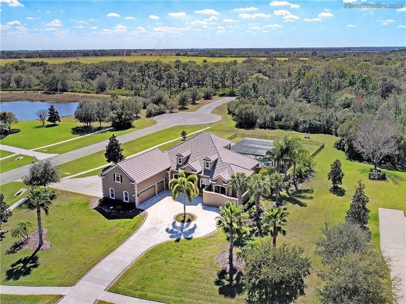 Property Photo:  22587 Morning Glory Circle  FL 34202 