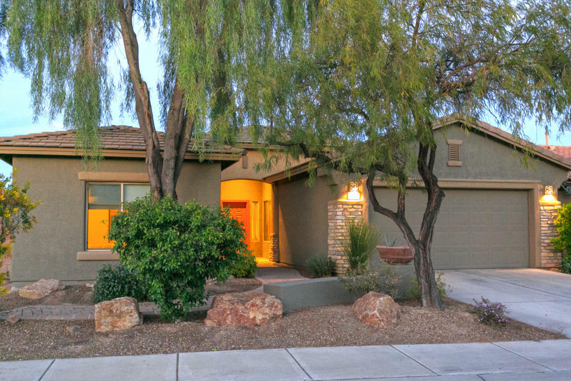 Property Photo: 7082 W Glowing Star Drive AZ 85743