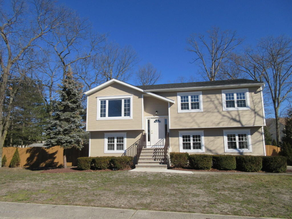 Property Photo:  3 Oak View Terrace  NJ 07724 