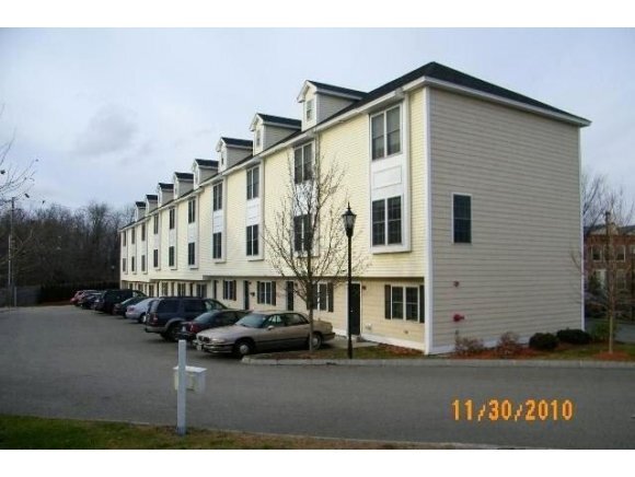Property Photo: 1039 Islington St 9 NH 03801