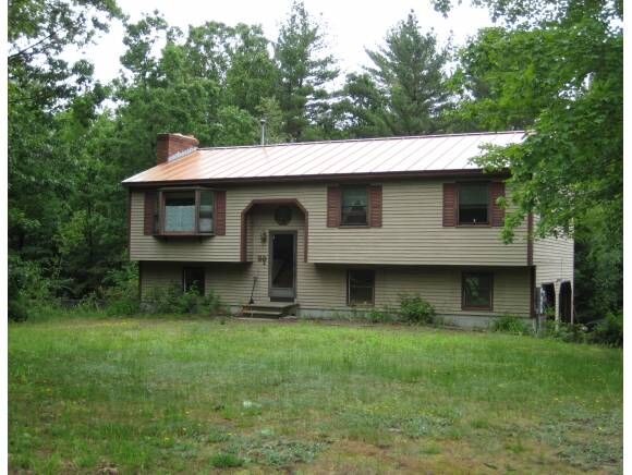 Property Photo:  39 Buttonwood Drive  NH 03032 