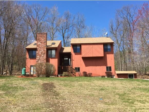 Property Photo:  29 Gaita Drive  NH 03038 