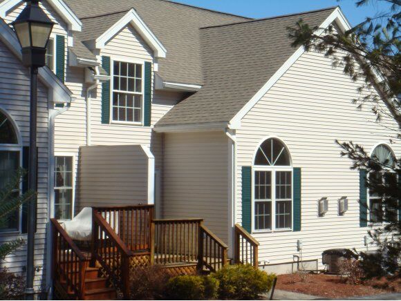 Property Photo:  5 Clearwater Lane 5  NH 03054 