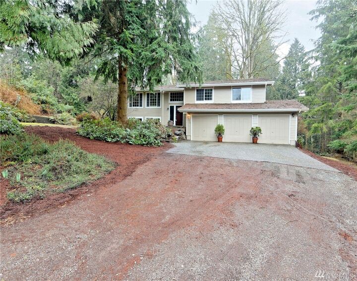 Property Photo: 19620 NE 194th St WA 98077