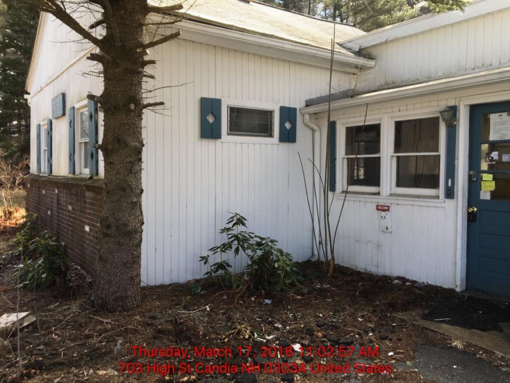 Property Photo: 686 High Street NH 03034