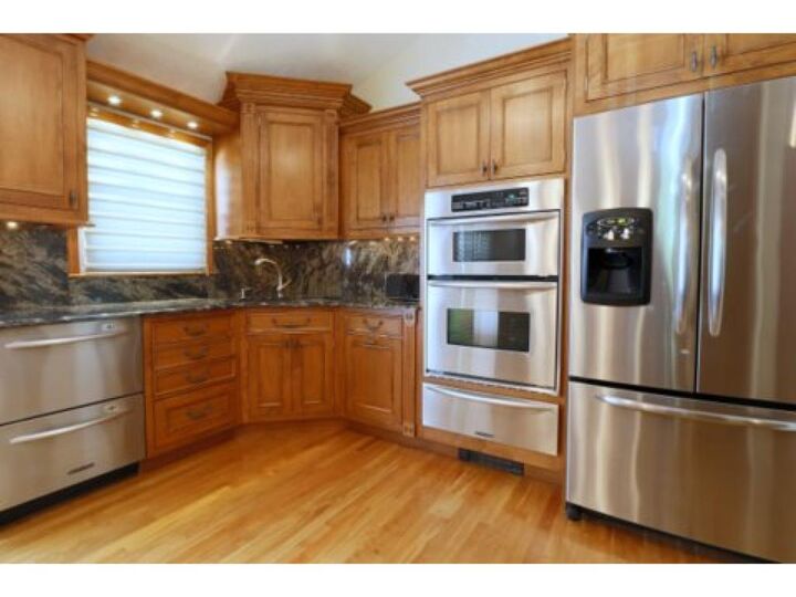 Property Photo:  5 Cohas Drive  NH 03032 