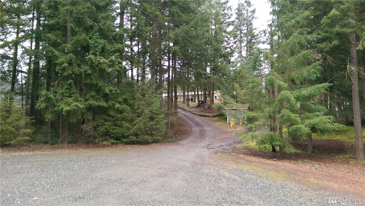 Property Photo: 19815 111th Ave E WA 98338