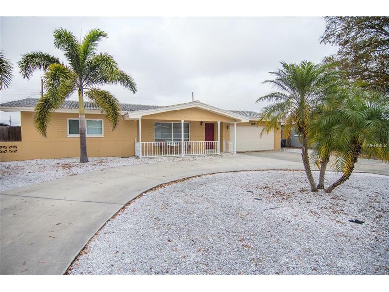 Property Photo:  13975 Jamaica Drive  FL 33776 