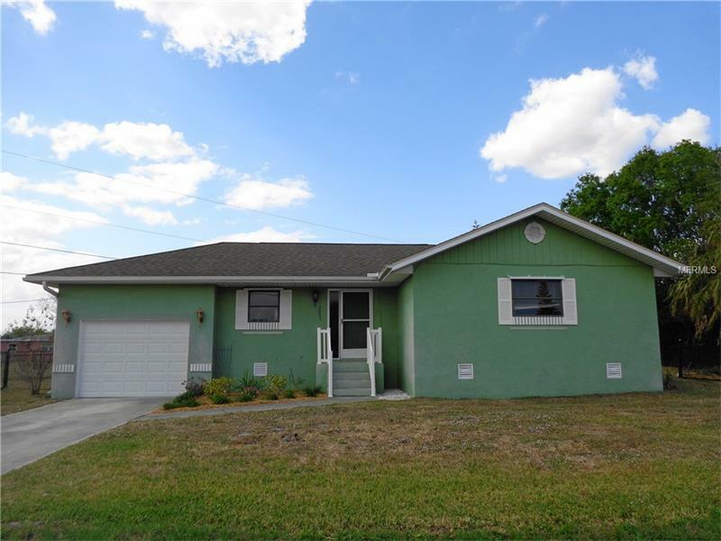 Property Photo:  3007 Peace River Drive  FL 33983 