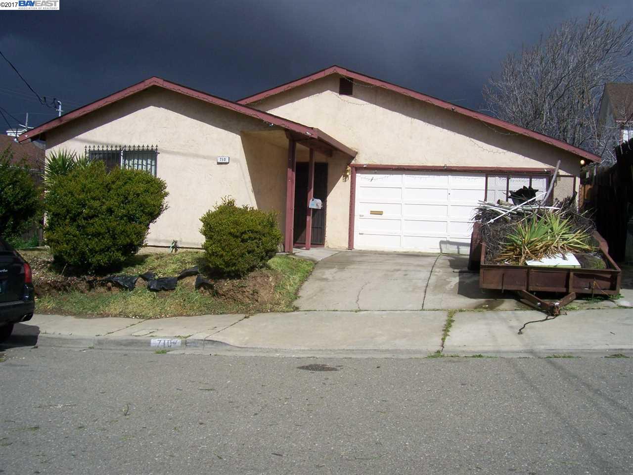 Property Photo: 710 W 8th CA 94509