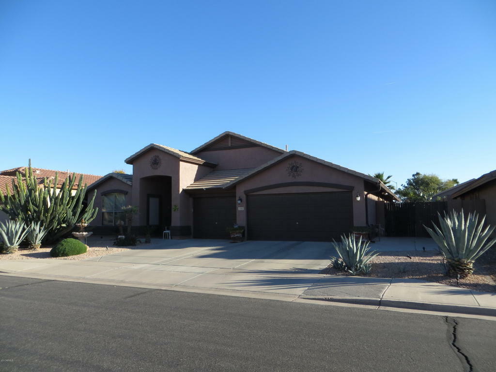 Property Photo:  11303 E Petra Avenue  AZ 85212 