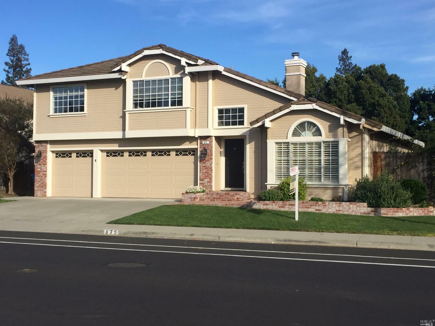 Property Photo:  875 Christine Drive  CA 95687 