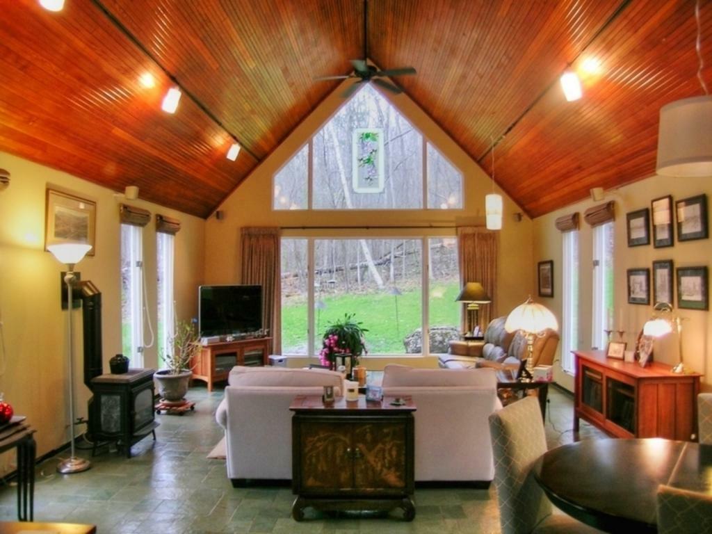 Property Photo:  3340 Mount Philo Road  VT 05445 